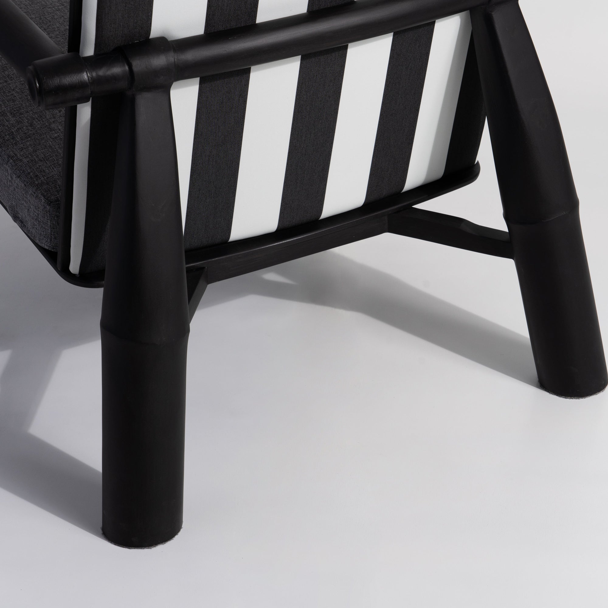 Sling Lounge Chair