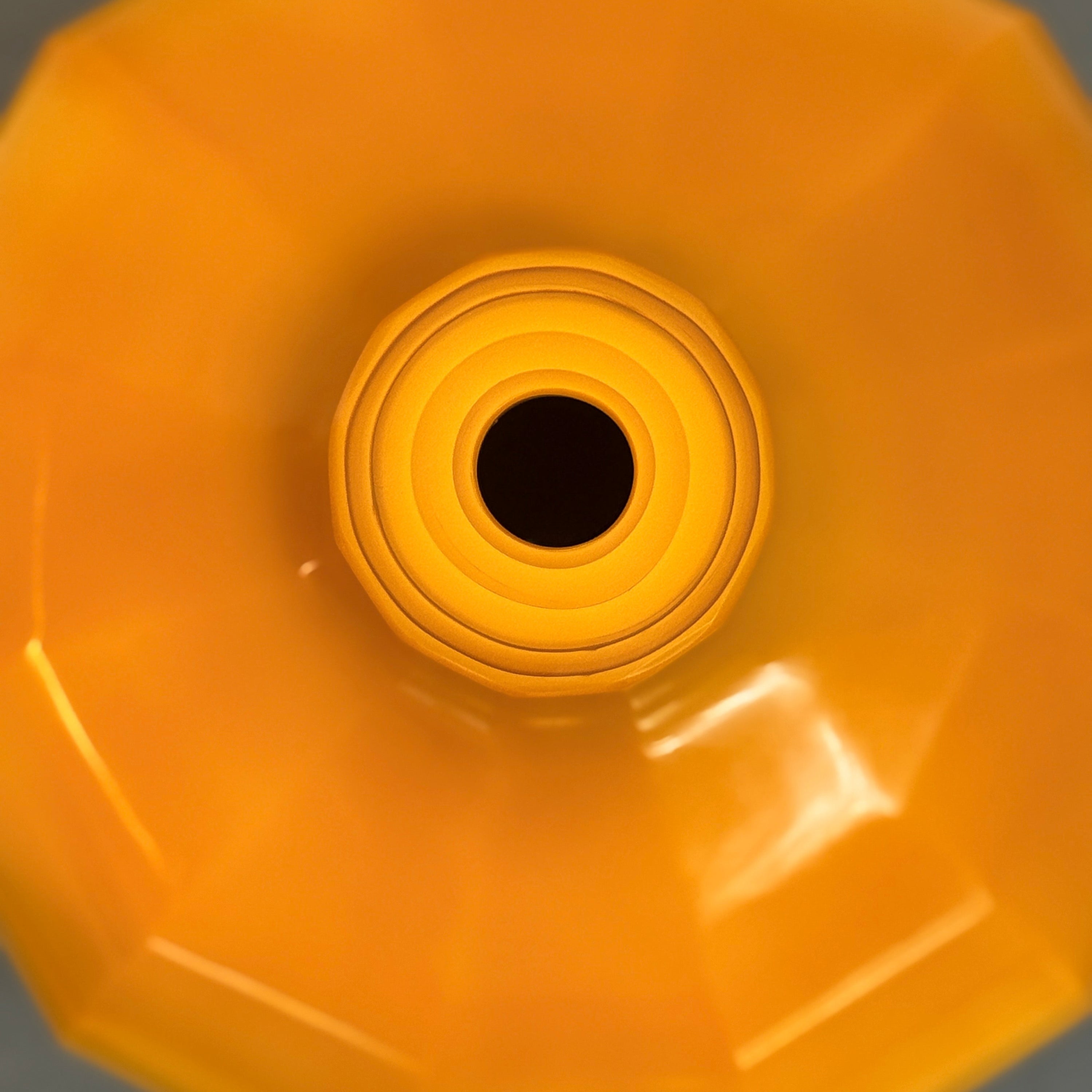 Beijing_Glass_octagon_pumpkin_vase_M_yellow_from_above