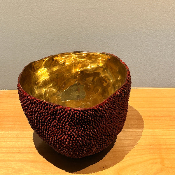 JJCurated_Jackfruit_Solid_Brass_Vase_L_rust_brass