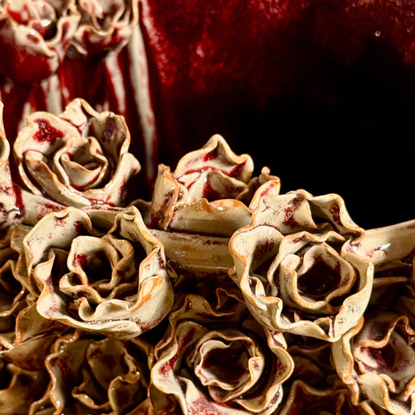 JJCurated_Royal_Tulip_Vase_XL_imperial_burgundy_close-up